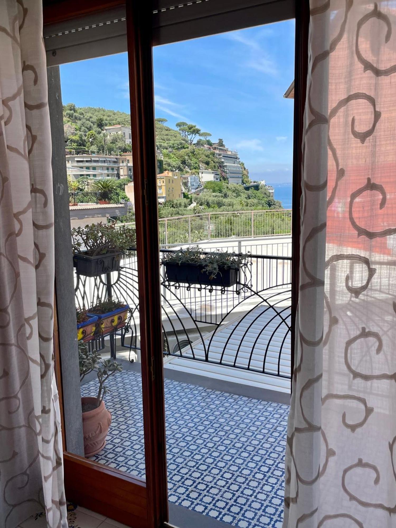 Capoten Sorrento Eksteriør bilde